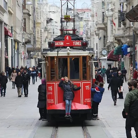 Hotel The Pera Vista Boutique Taksim & 1 1 Facilities