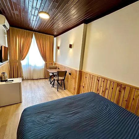 Hotel Pera Vista Taksim 3*