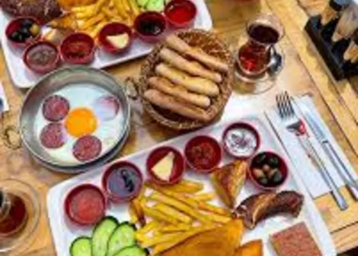 The Pera Vista & 1 One Facilities